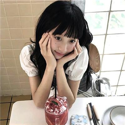 年轻男子