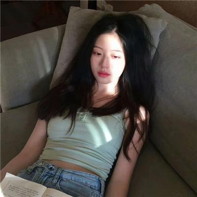 以泥为妆